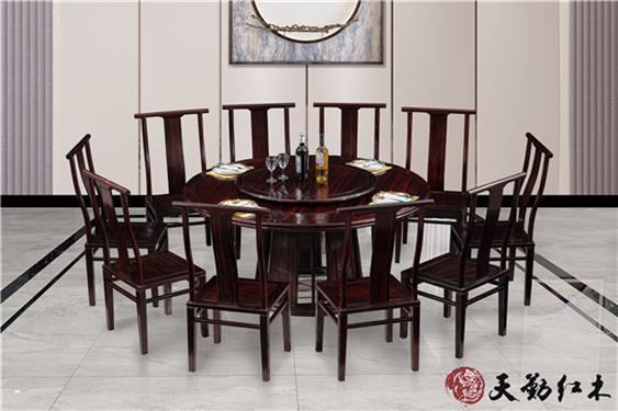 天勤紅木 材質(zhì)：條紋烏木 1.58m新中式圓臺(tái)配新中式餐椅