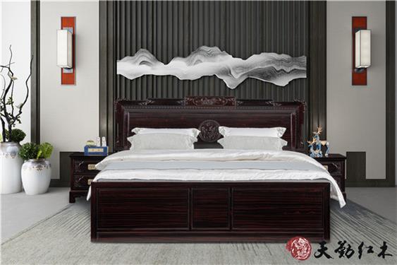 天勤紅木 材質(zhì)：條紋烏木  2米彩云大床