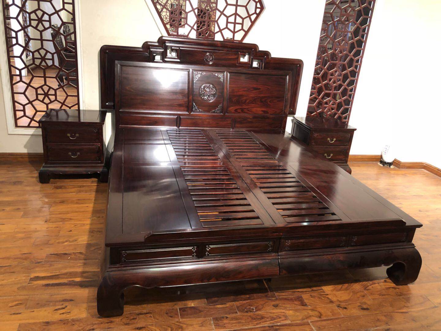 國色天香大床.jpg 國色天香大床.jpg